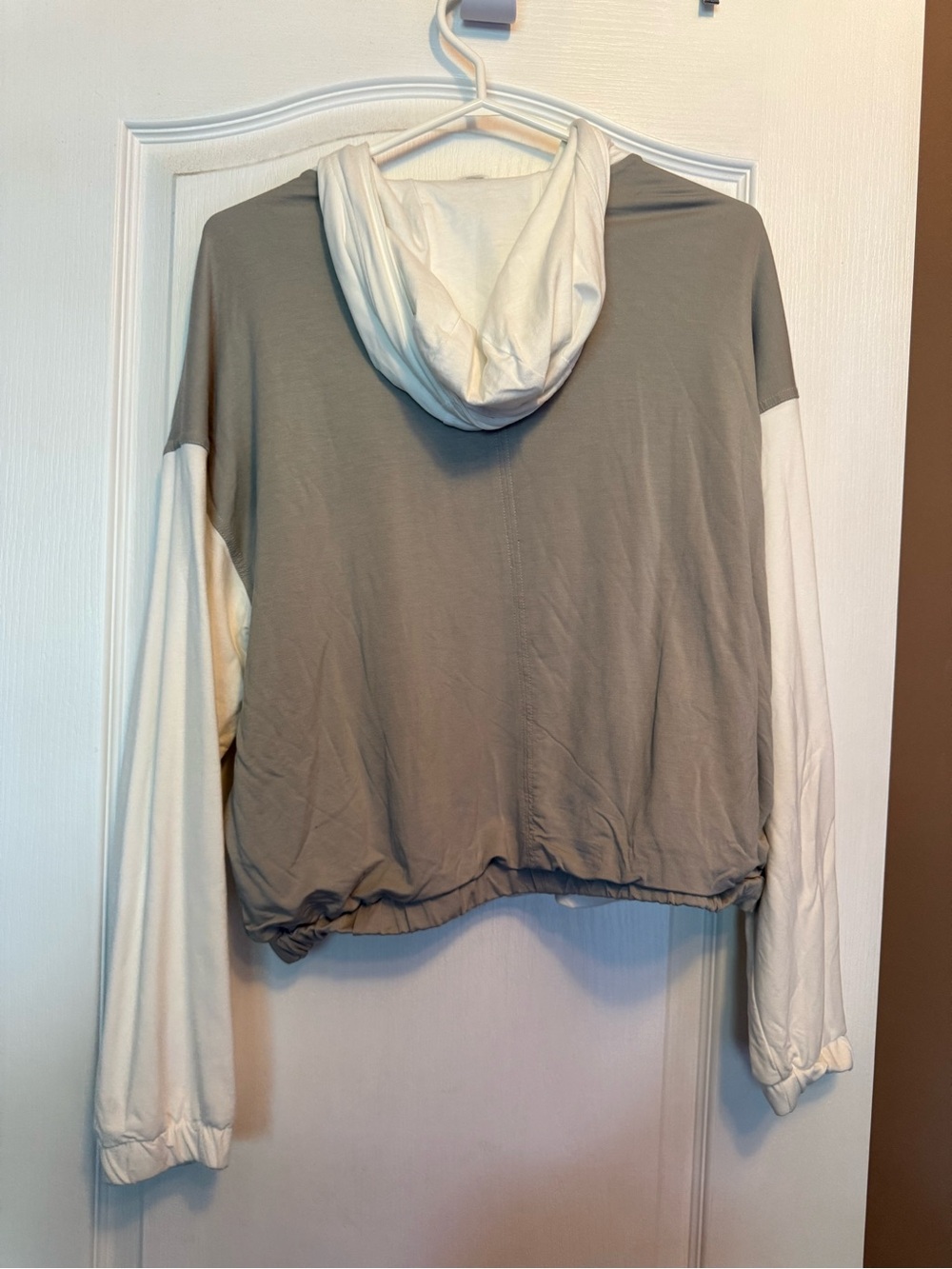 ZYIA Cream Block Soft Zip-Up Hooded Jacket - Cream, Gray & Mauve - Picture 2 of 4